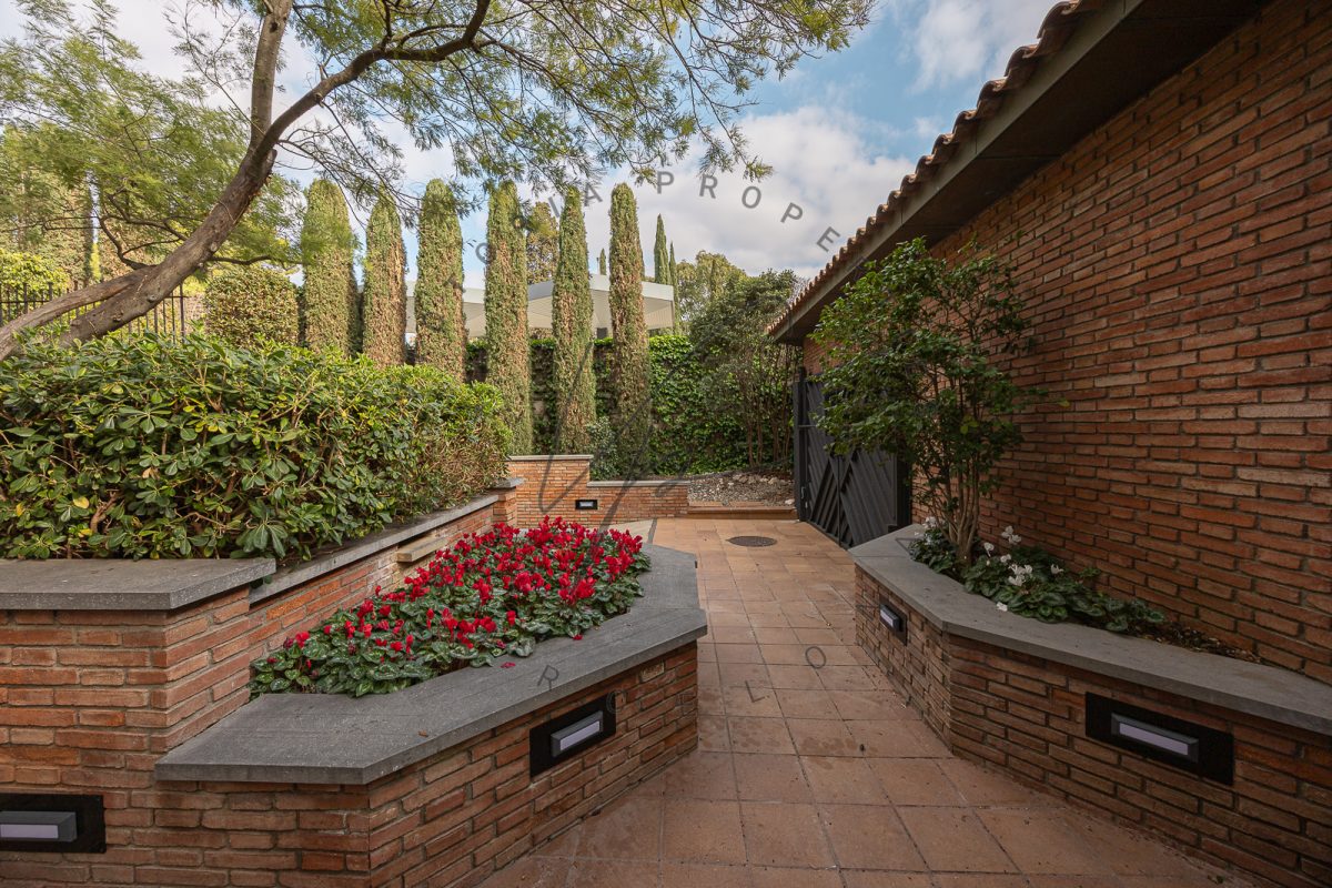 jordi soriano iniesta