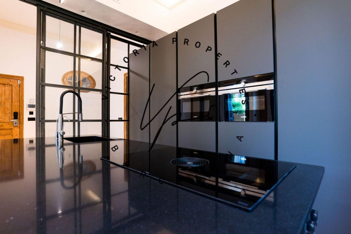 PHOTO-2025-04-02-09-22-07 8